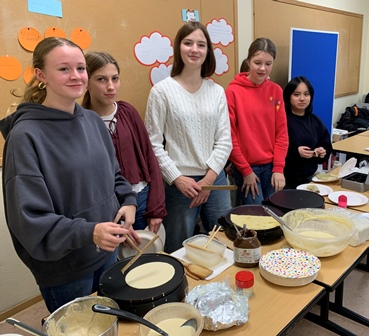 Crepe Verkauferinnen